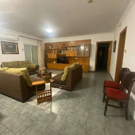 Hostalrica Casa de vacances *